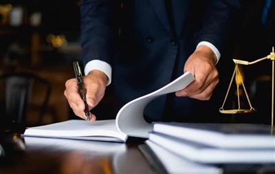 Yêu cầu đẩy nhanh tiến độ xây dựng, ban hành văn bản quy định chi tiết thi hành 4 Luật