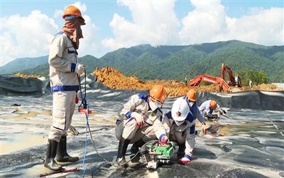 “Hồi sinh” sân bay A So
