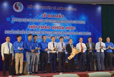 Chính thức ra mắt Câu lạc bộ các nhà khoa học trẻ ngành Tài nguyên và Môi trường