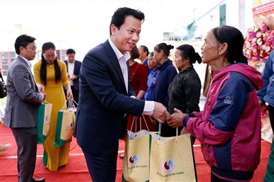 Những hình ảnh hoạt động của Bộ trưởng Đặng Quốc Khánh tại Ngày hội đại đoàn kết toàn dân tộc