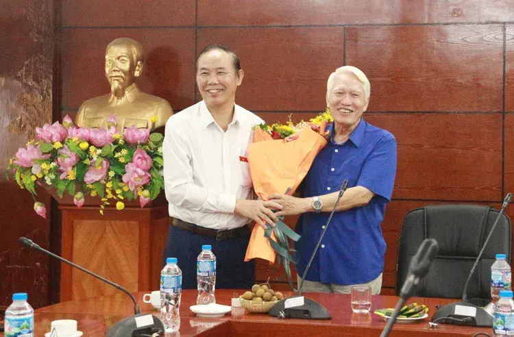 Ông Phùng Đức Tiến được bầu làm Chủ tịch Hội Thủy sản Việt Nam