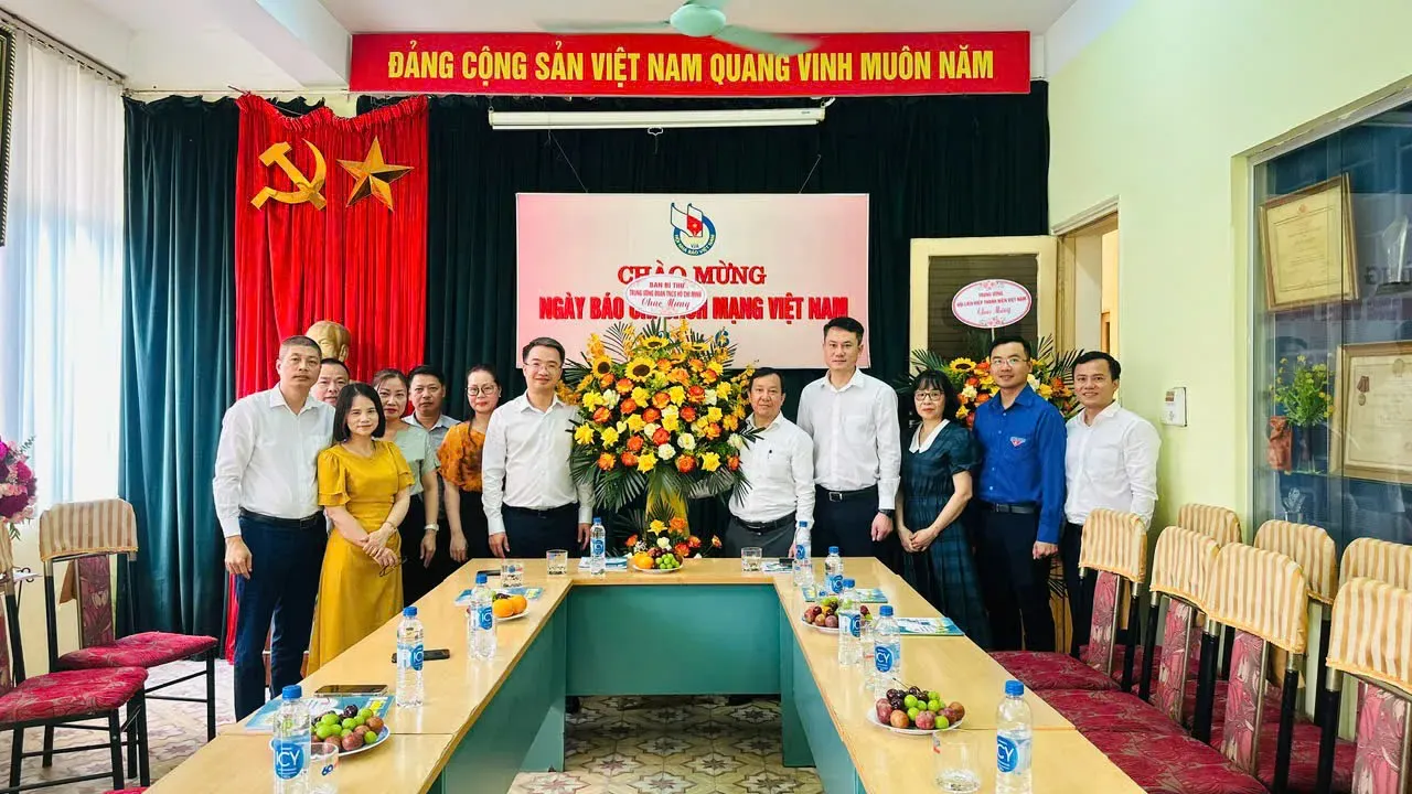 Chào năm mới 2026: Tạp chí Thanh niên cùng tuổi trẻ Việt Nam tự hào, vững tin theo Đảng
- Ảnh 4.