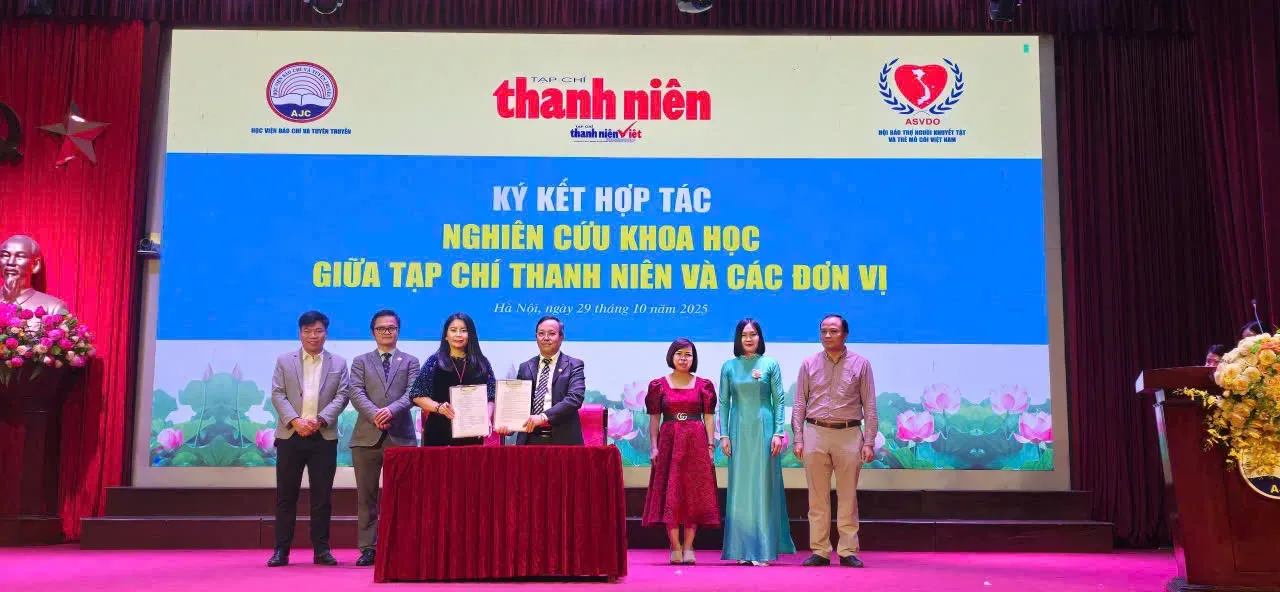 Chào năm mới 2026: Tạp chí Thanh niên cùng tuổi trẻ Việt Nam tự hào, vững tin theo Đảng
- Ảnh 14.