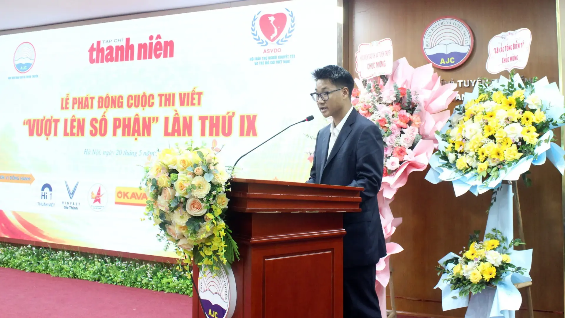 Phát động Cuộc thi viết “Vượt lên số phận” lần thứ IX- Ảnh 8. Phát động Cuộc thi viết “Vượt lên số phận” lần thứ IX- Ảnh 8.