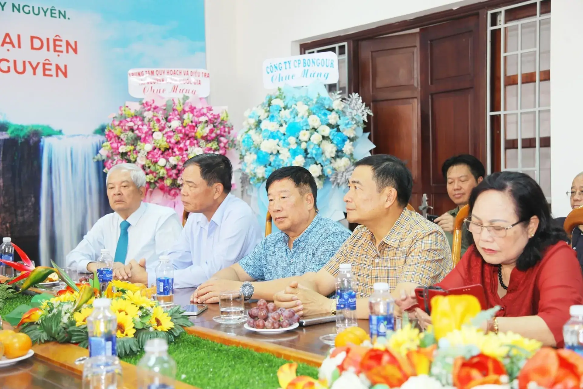 van-phong-dak-lak-18-.jpg