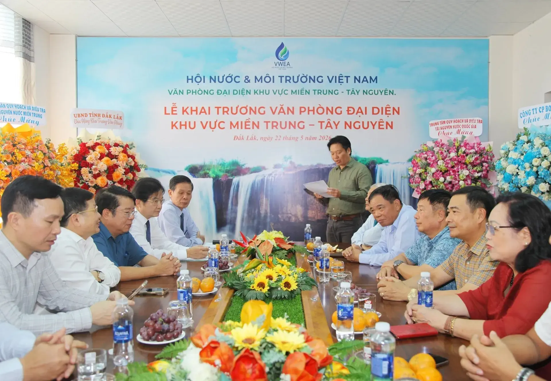 van-phong-dak-lak-1-.jpg