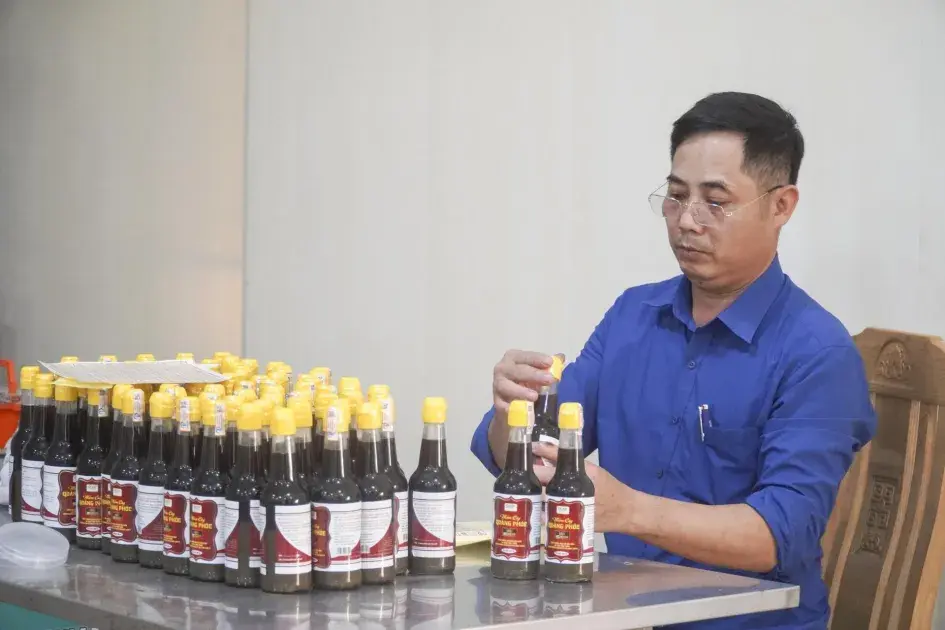 Chuyện ông Tam “Chủ tịch” làm mắm cáy OCOP 4 sao