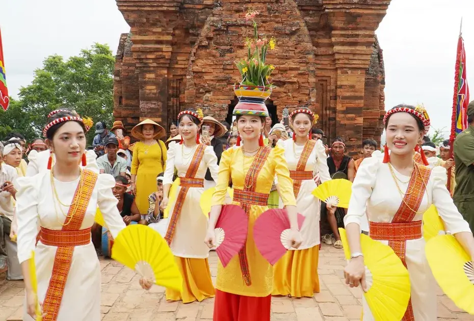 Ngày hội văn hóa dân tộc Chăm lần thứ VI: Tôn vinh bản sắc trong kỷ nguyên mới