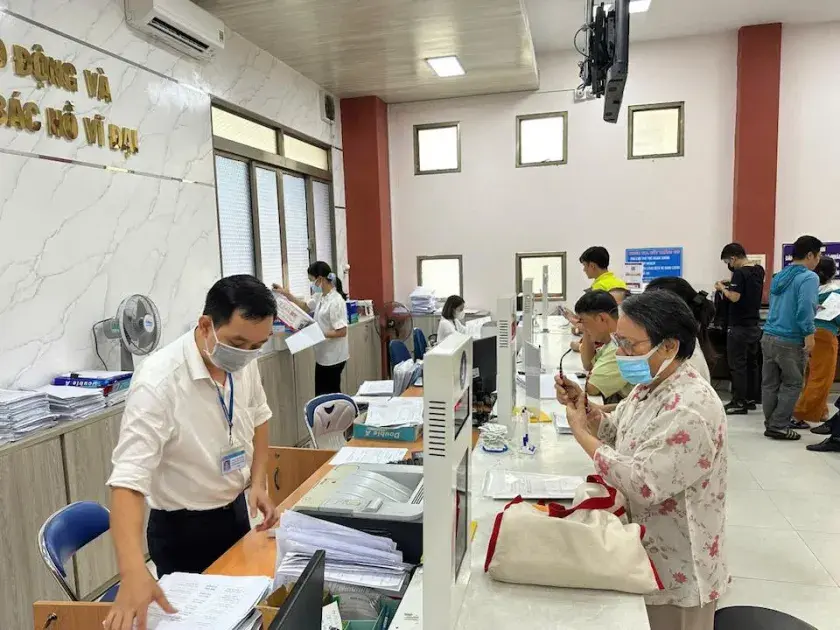 Một năm chính quyền hai cấp TP. Hồ Chí Minh: Kỳ tích 365 ngày đưa dịch vụ công về tận cửa nhà dân