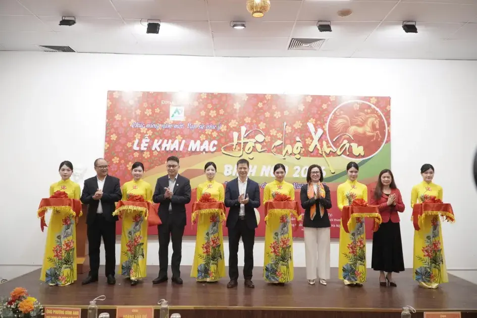 Hơn 100 gian hàng tham gia Hội chợ Xuân Bính Ngọ 2026