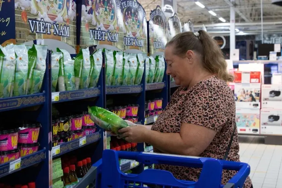 Từ hạt gạo 500 USD/tấn đến tinh dầu nghệ đắt đỏ: Bài toán nâng tầm giá trị nông sản Việt