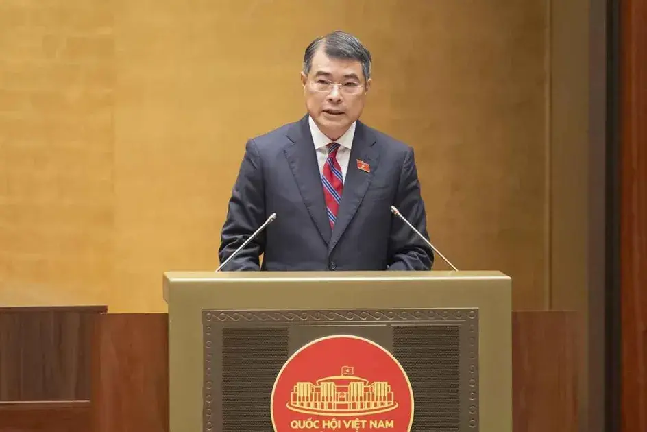 Thủ tướng: Đẩy mạnh triển khai quyết liệt Nghị quyết số 57-NQ/TW của Bộ Chính trị