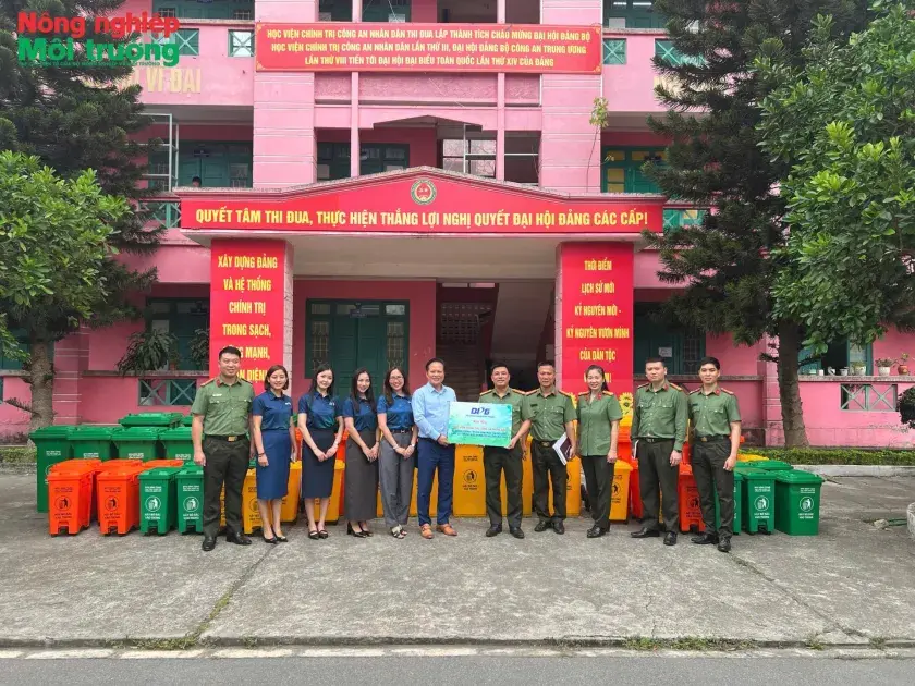 Học viện Chính trị Công an nhân dân triển khai mô hình phân loại rác tại nguồn