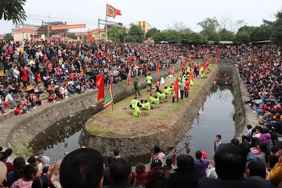 Rộn ràng khai hội Di sản Kéo Song truyền thống