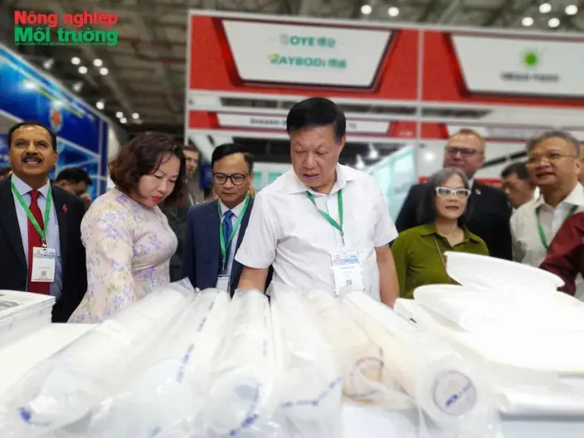 Giải bài toán chăm sóc sức khỏe cho cộng đồng già hóa
