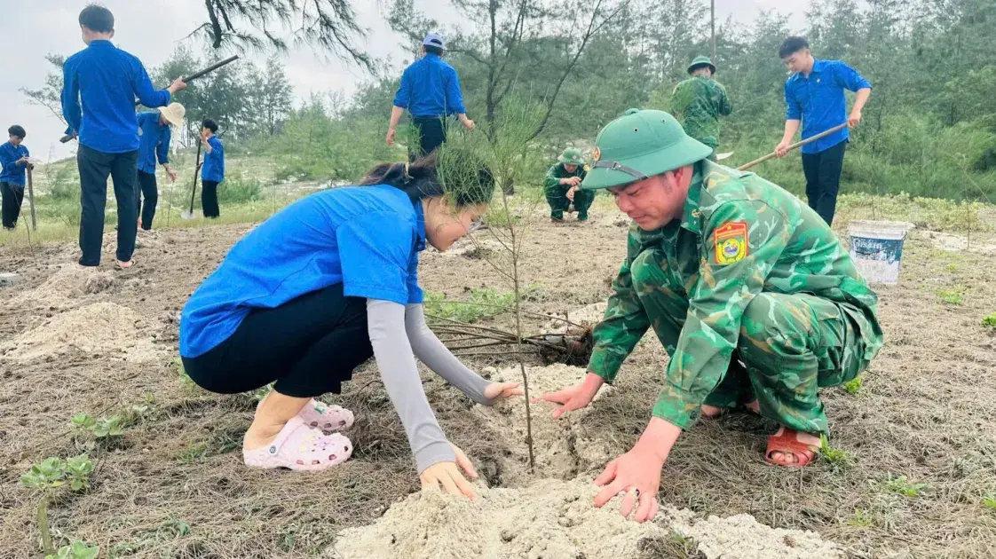Quảng Trị: Tuổi trẻ Bộ đội Biên Phòng đồng loạt ra quân “Ngày Chủ nhật xanh”
