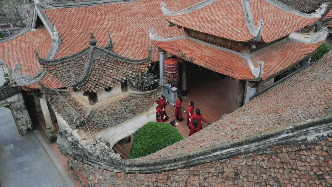 Mùa xuân về Đình Hùng Lô nghe điệu Xoan cổ