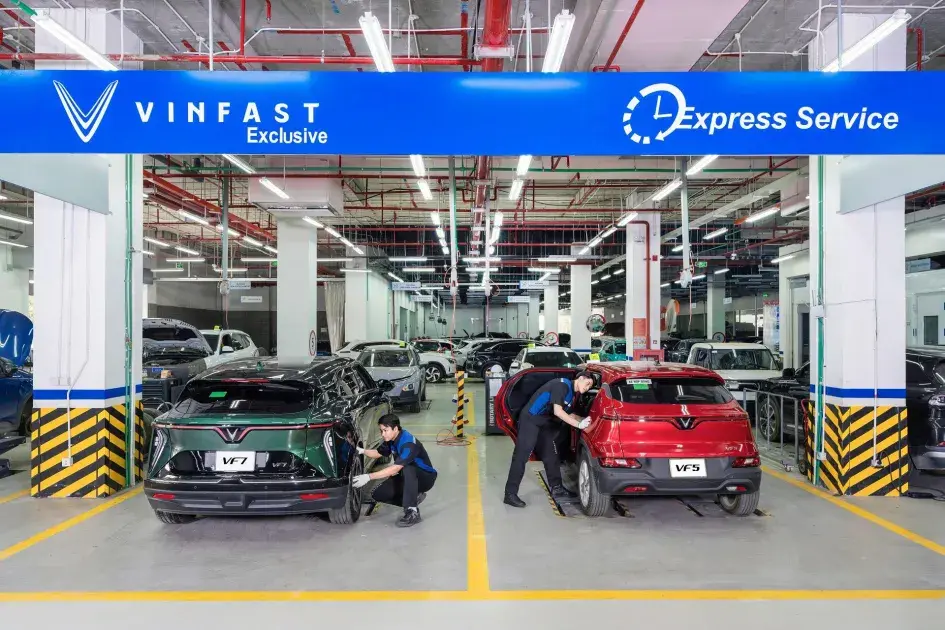 Hạ tầng dịch vụ và trạm sạc giúp chủ xe điện VinFast tự tin di chuyển đường dài
