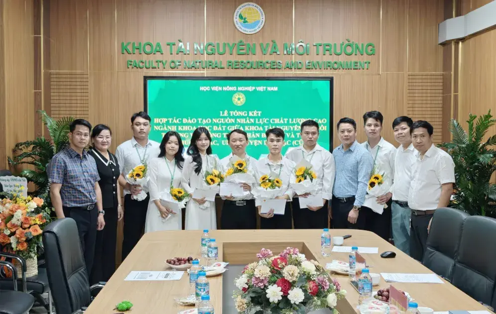 Mô hình liên kết “nhà trường - địa phương - doanh nghiệp”: Đòn bẩy nâng cao chất lượng nhân lực vùng cao