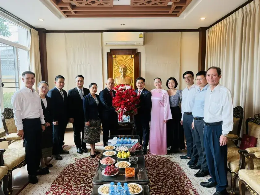 Ấm áp tình hữu nghị Việt Nam – Lào tại Khon Kaen, Thái Lan