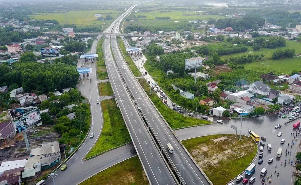 Rà soát toàn diện cơ sở pháp lý để tháo gỡ các dự án tồn đọng kéo dài