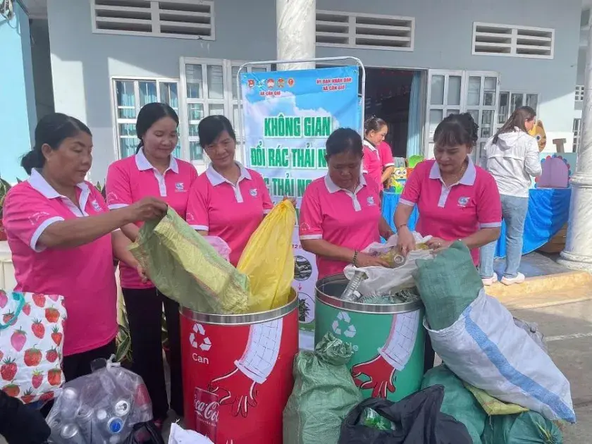 Phụ nữ Cần Giờ góp sức giảm rác nhựa, lan tỏa lối sống xanh